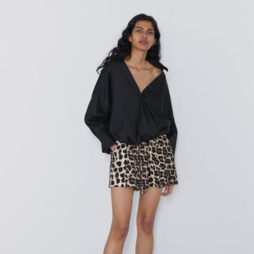 Zara Leopard Print High Waisted Shorts Small